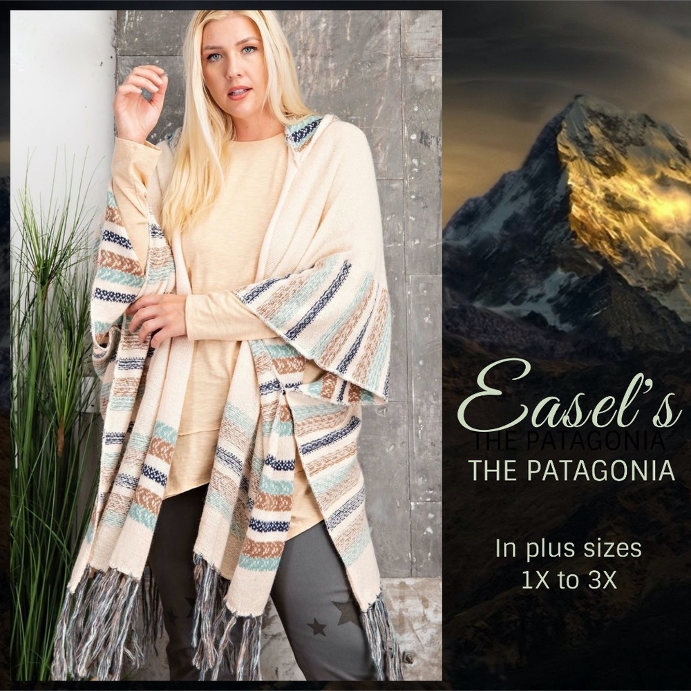 Easel "The Patagonia" Luxuriously Soft Sweater-Knit Poncho Tribal Print & Fringe